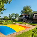 Сasa de vacaciones Marina Strandbad Aan Het Oever Mit Zaun Haus Nr 135 Olburgen