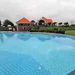 Marina Strandbad Aan Het Oever Mit Zaun Haus Nr 135 Olburgen