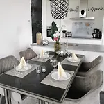 Marina Strandbad Aan Het Oever Mit Zaun Haus Nr 135 Сasa de vacaciones