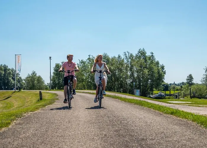 Marina Strandbad Aan Het Oever Mit Zaun Haus Nr 135 * Olburgen