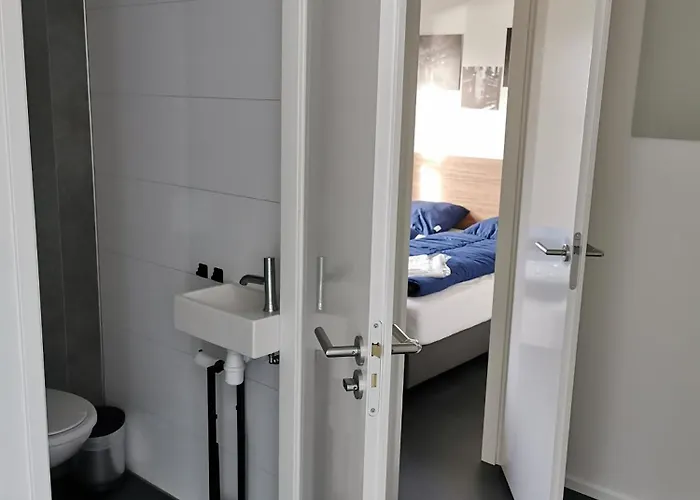 Marina Strandbad Aan Het Oever Mit Zaun Haus Nr 135