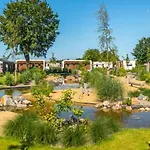 Marina Strandbad Aan Het Oever Mit Zaun Haus Nr 135 * Olburgen