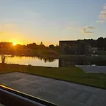 Marina Strandbad Aan Het Oever Mit Zaun Haus Nr 135 度假居 *