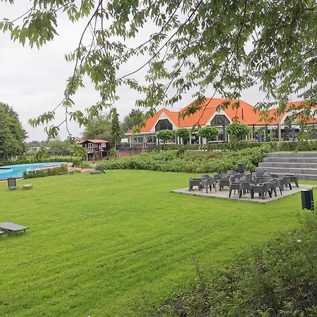 Marina Strandbad Aan Het Oever Mit Zaun Haus Nr 135 度假居 *